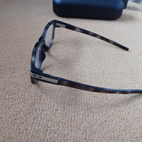 Oakley LATCH SS OX8114 0352 Polished Grey Tortoise Eyeglasses Rx Frame 52-17-131 - Picture 8 of 15