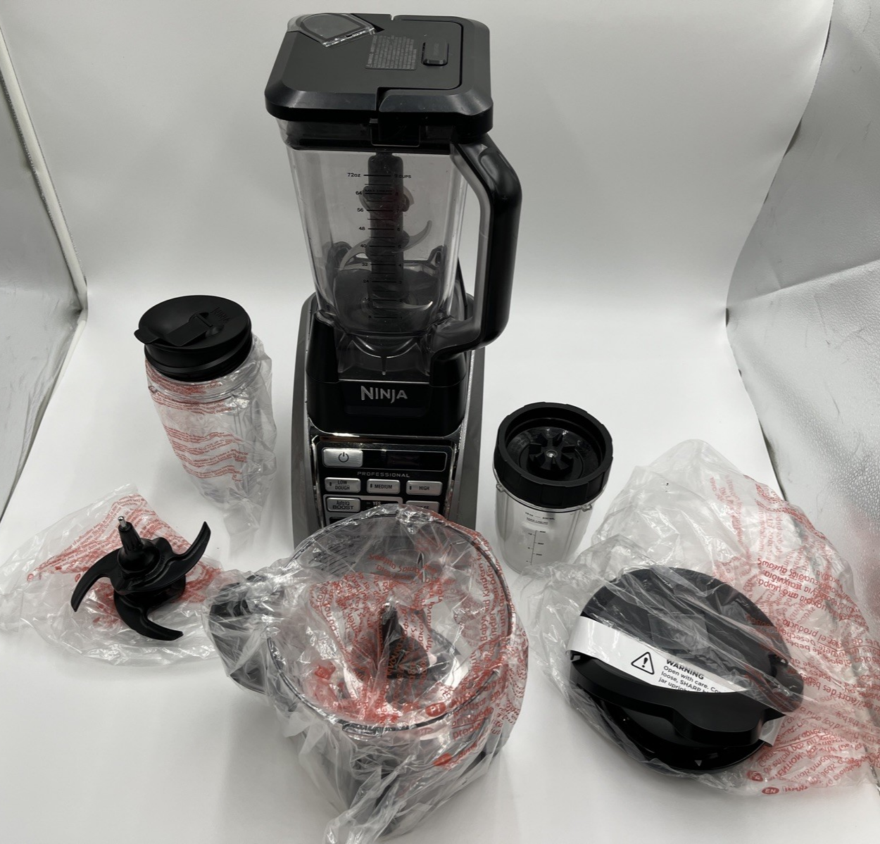 Ninja BL687CO 1500W Auto-IQ Blender Professional Kitchen System with Extras-image
