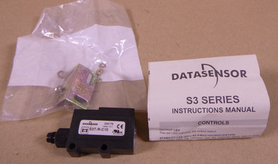 S3T-R-C10 Datasensor DIF-PROXI Sensor 10cm PNP 10-30VDC M8