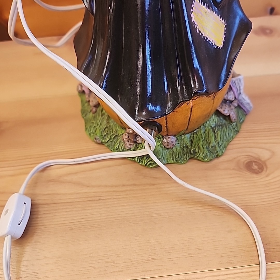 Vintage Byron Molds Ceramic Halloween Witch, Jack O Lantern, Cat