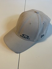 Oakley Men's New Era 39thirty Fitted Hat Cap Small-Medium
