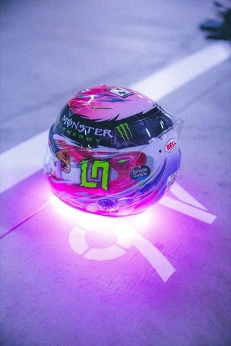 F1 McLaren Lando Norris Japan 2024 1:2 Mini Helm + Extras - Bild 6 von 11