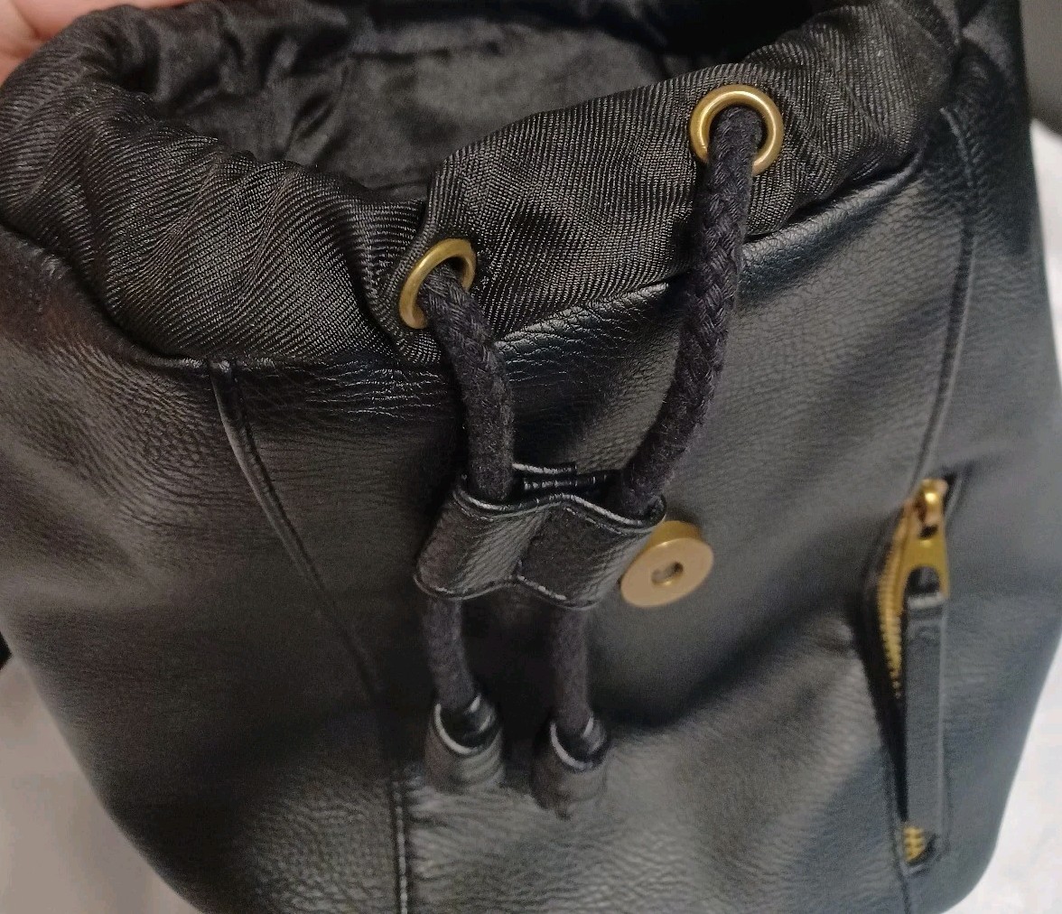 Universal Thread Black Fashion Backpack Drawstrin… - image 8