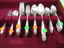 【Holmes & Edwards】 Romance ディナーセット 8名用 Holmes & Edwards】 Romance ディナーセット 8名用