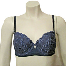 90s Victoria's Secret Lightly Lined Embroidered Cup Underwire Balconette Bra 34B