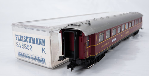 Fleischmann 845852 Schnellzug-Speisewagen MITROPA DR sehr guter Zustand in OVP | Condition: Gebraucht
