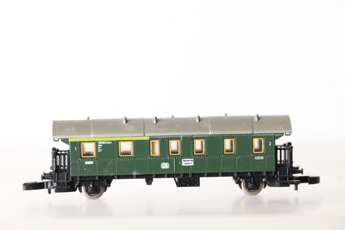 Märklin mini-club Z  Personenwagen 1./2.Kl.  36593 Han der DB  grün (360441) | Condition: Gebraucht