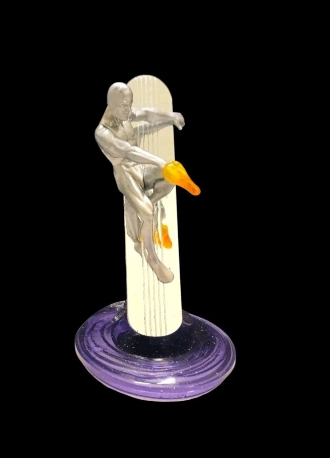 FIGURA SILVER SURFER FANTASTIC FOUR 2007 HASBRO - figura con arañazos Foto 3 de 4