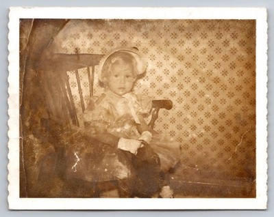 Child Portrait 1940s 1950s Snapshot Photograph Polaroid Deckled Edges