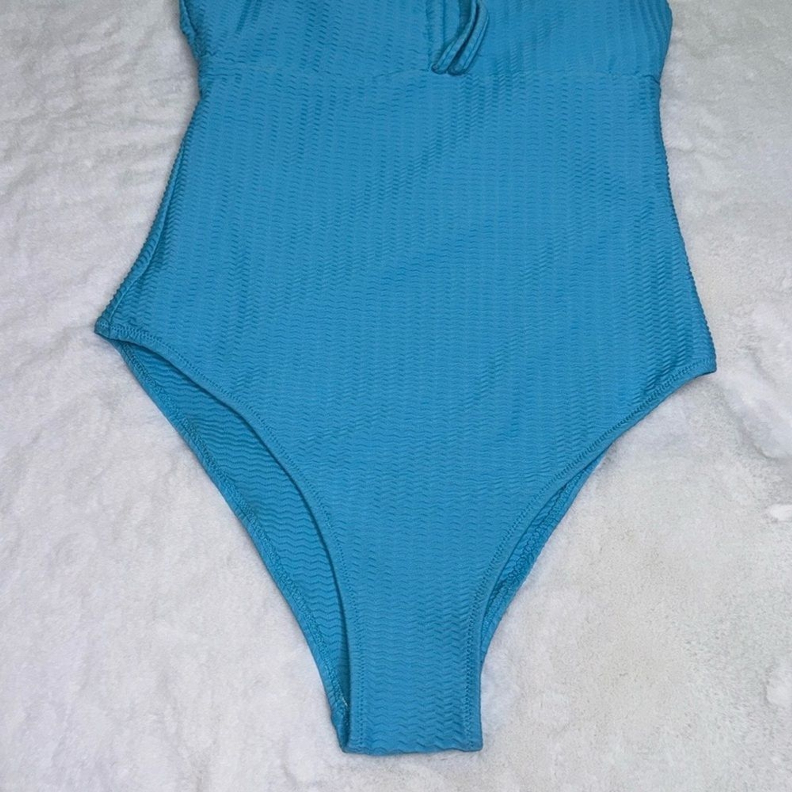 BERLOOK Womens Size Medium OMENSBlue Textured V Neck One-Piece Swimsuit image 6
