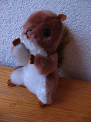 Dakin Vintage Eichhörnchen Stofftier Kuscheltier Plüschtier 21 cm