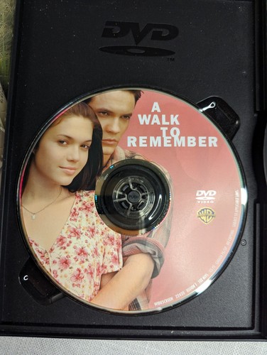 A Walk to Remember DVD Movie 2002 Widescreen Shane West, Mandy Moore - Picture 4 of 6