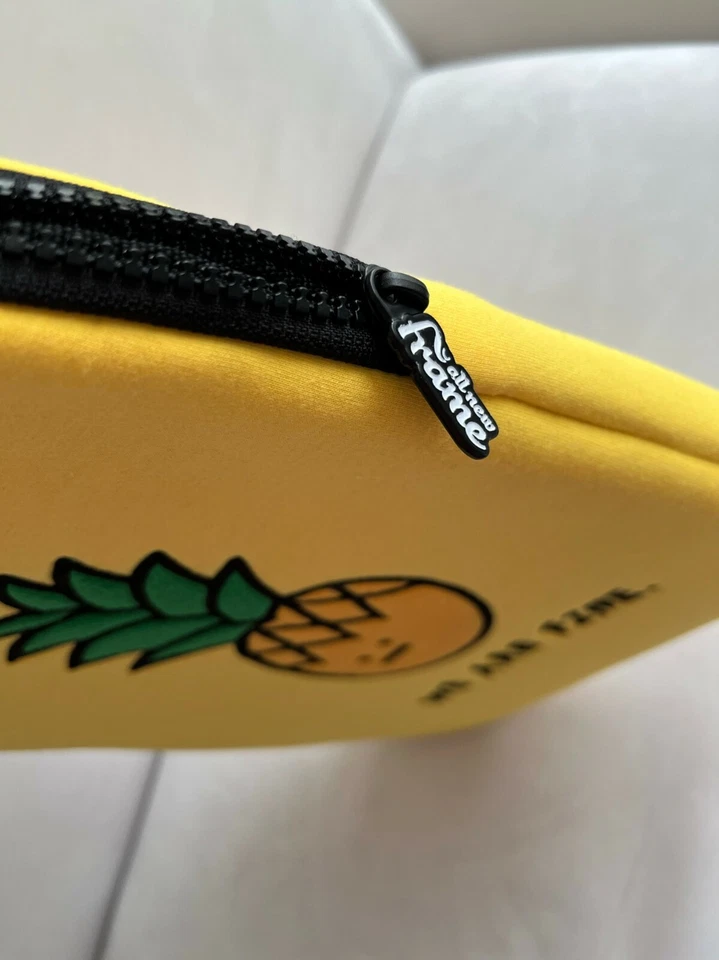 Preciosa funda para tableta de papelería 11 pulgadas amarilla piña iPad diseño Corea Foto 3 de 4