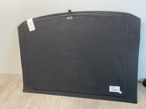Suelo maletero Volvo V40 negro trasero abajo 31291050 - Imagen 2 de 3