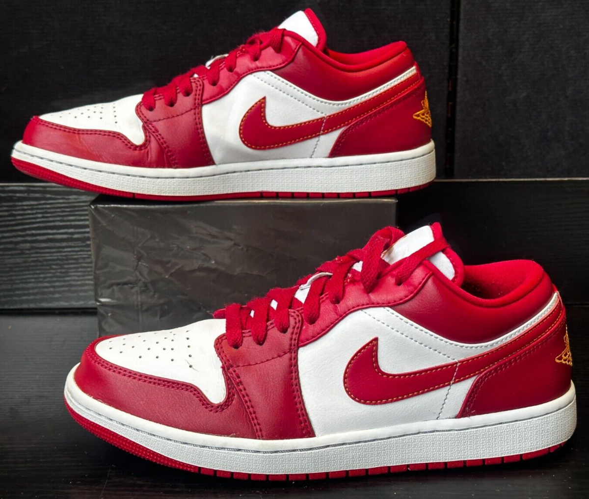 Nike Air Jordan 1 Low 553558-607 Casual Sneakers Men's SZ: 9 Red