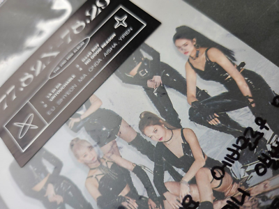 EVERGLOW −77.82X−78.29 Signed Promo Album Autographed +Message