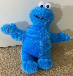 small cookie monster plush