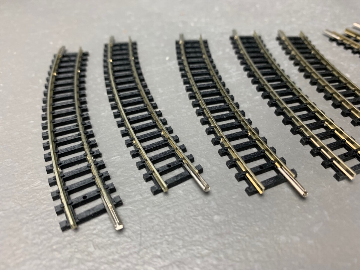 N-Scale Trix 14924 MiniTRIX Curved Track 10 Pieces N0267 LZ | eBay