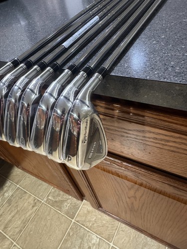NEW IN PLASTIC Taylormade Sim2 Max Iron Set 5-APW, AW KBS Max MT 85 Stiff Flex - Picture 2 of 6