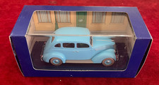 en voiture tintin 12 le taxi ford des sept boules de cristal