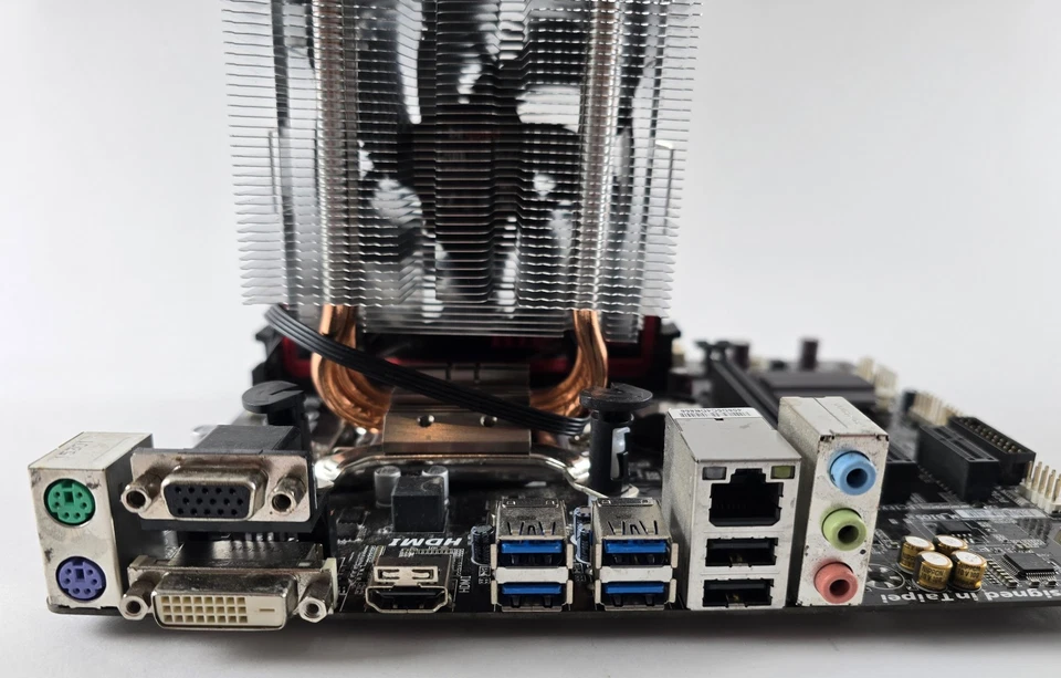 Intel Core i5 4670K + Gigabyte GA-H81M-S2H + 8GB DDR3 + be quiet! CPU Kühler - Bild 4 von 4