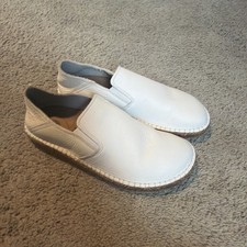 Birkenstock Callan White Natural Leather Narrow Width - size L8 or M6 euc