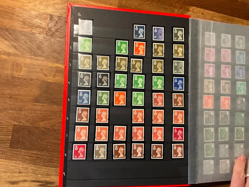 GB DEFINITIVO REGIONAL MNH como nuevo 680 sellos gran lote muchos 1er v111 Foto 3 de 4