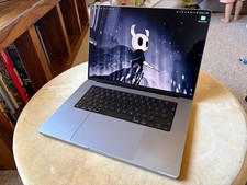 Apple MacBook Pro 16" (2021) - Space Grey - M1 Pro - 16GB RAM - 1TB SSD - Used
