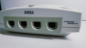 SEGA DREAMCAST  HKT-3020 GAMING CONSOLE BUNDLE  MADE IN JAPAN 2000 TESTED WORKS