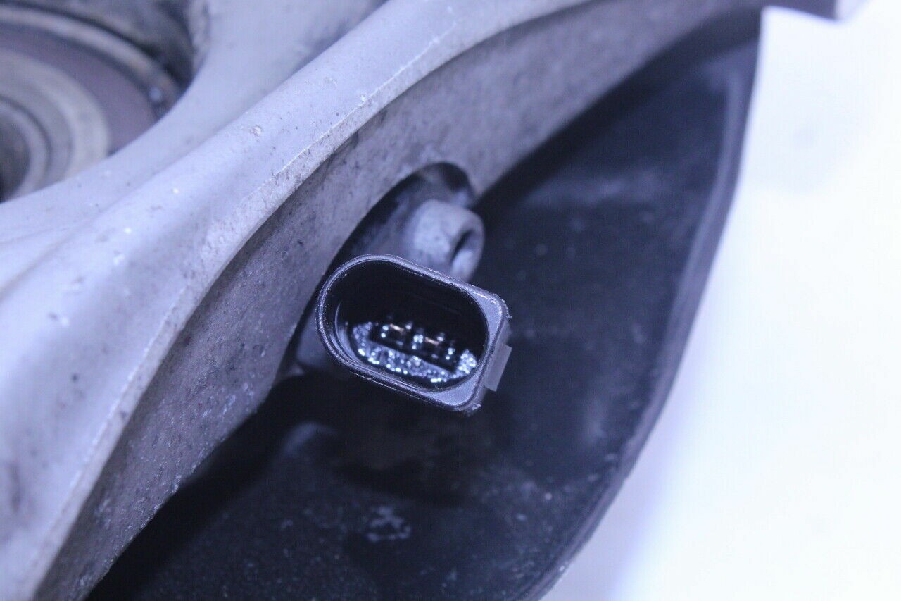Audi R8 2010-2015 Front Left Steering knuckle P/N 420407245F