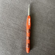 Woobles Ted the Gingerbread Man crochet hook 4.0mm