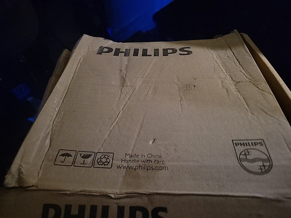 I Player 3 Philips and 4 ft light  - Image 3 of 4