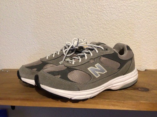 New Balance 993 Running Shoes Boys Sz 4 