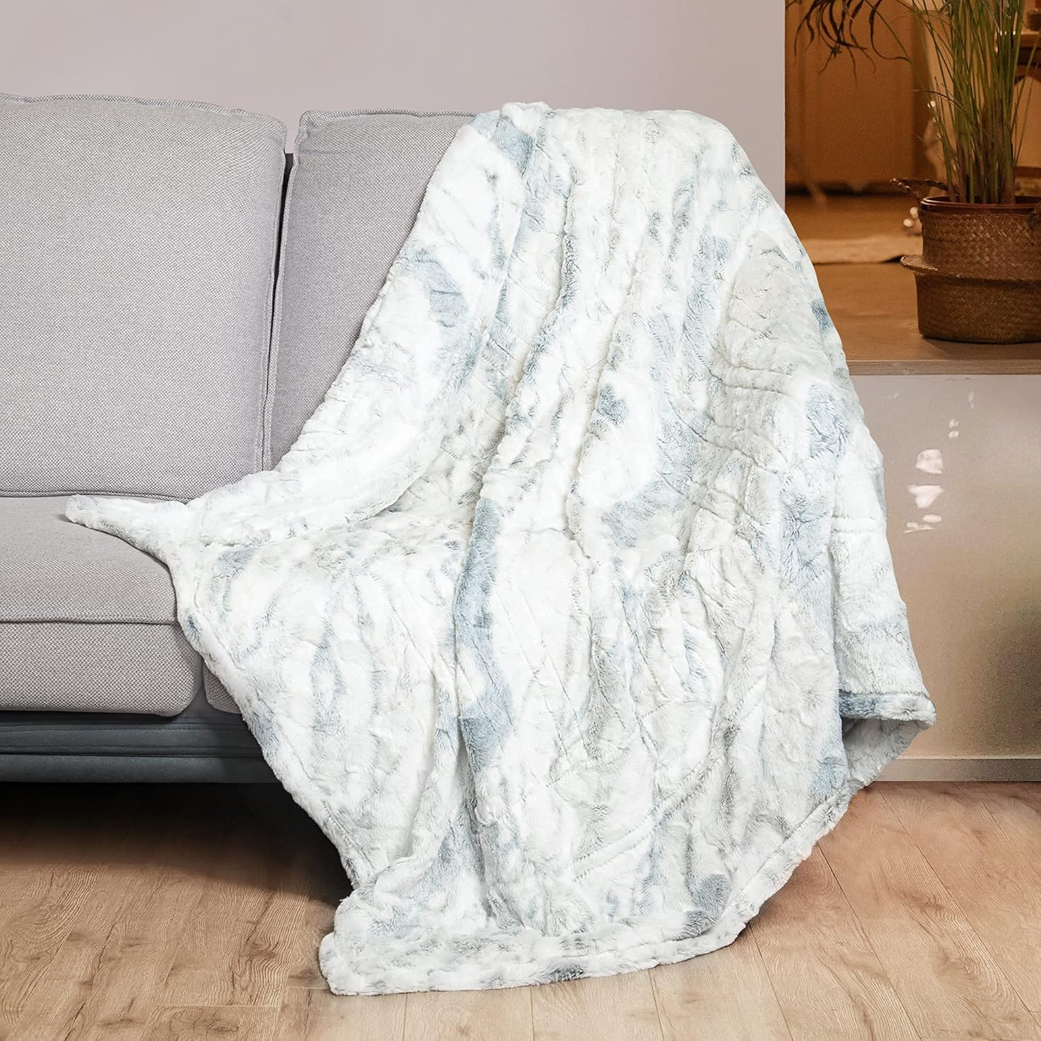 50x60 Electric Heated Throw Blanket with 5-Year Warranty - Fast Warm Faux Fur