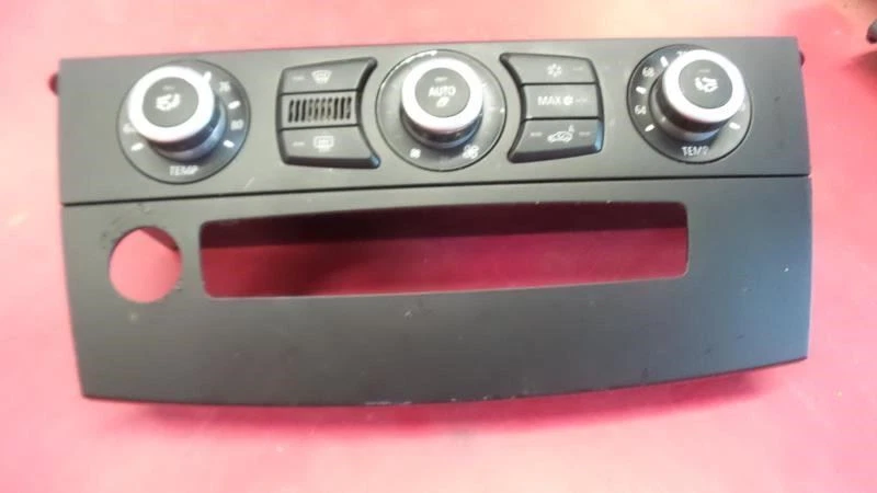 Base de control automático de temperatura de control de CA para 08-10 BMW 528i 222 Foto 2 de 4