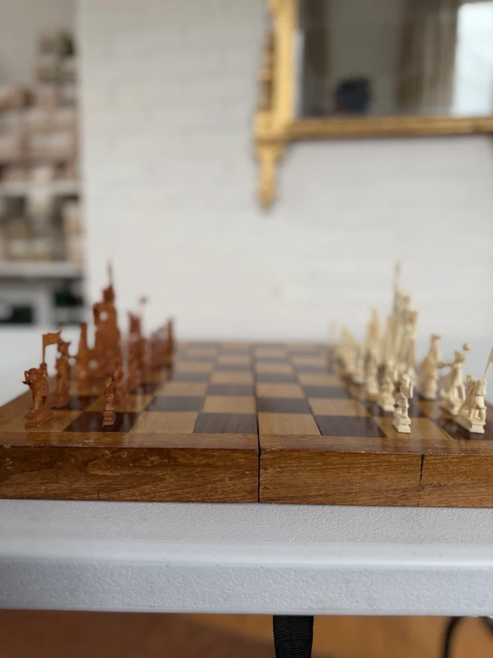 Orient古董手工雕刻象棋套装 — 第 2/4 张图片