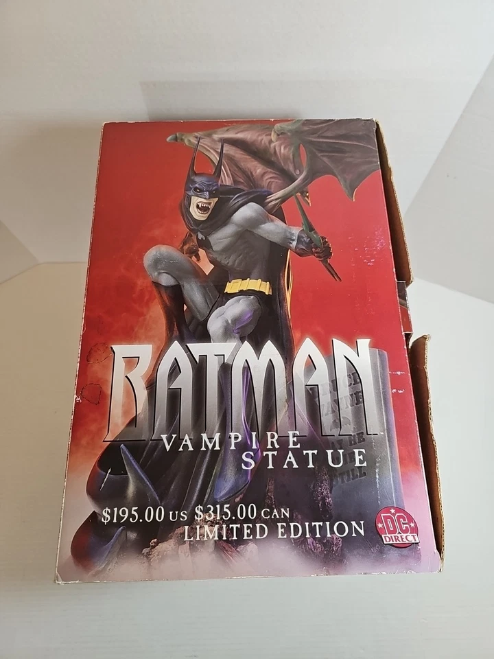 Estatua de vampiro de Batman tamaño completo edición limitada DC paquete directo esculpido 1031/2800 Foto 3 de 4