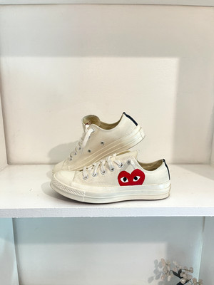 Converse Chuck Taylor All Star Low Top- Women s Size 5 NO OG BOX 