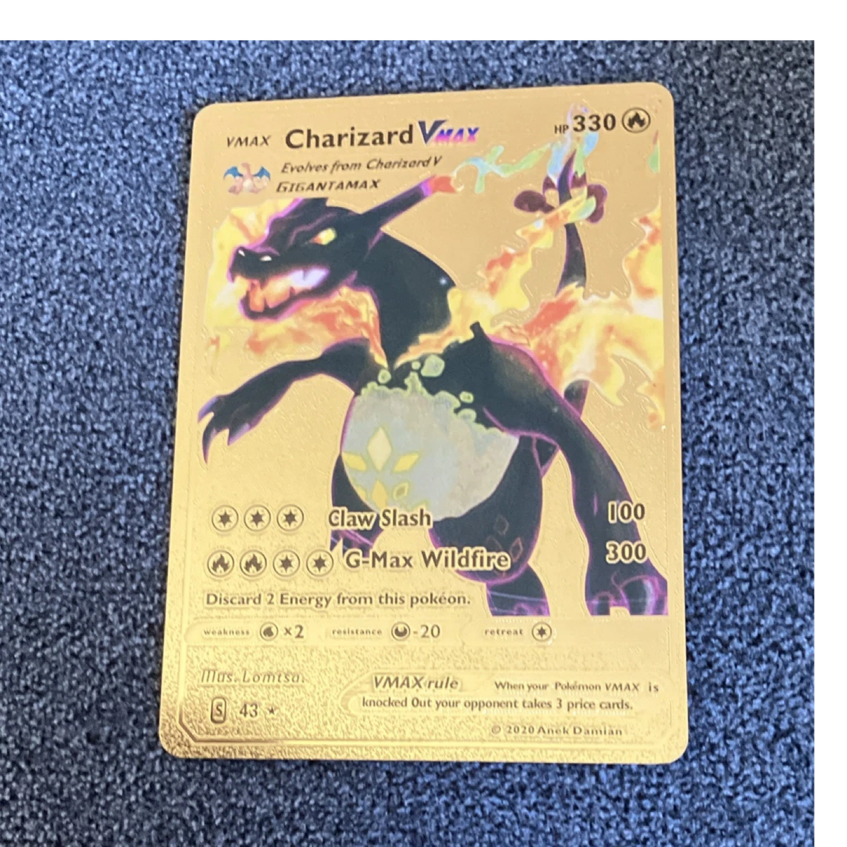 Charizard VMAX SWSH261 SWSH: Sword & Shield Promo Cards - огромный