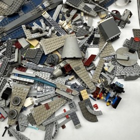 LEGO Star Wars: X-Wing Starfighter (9493) & Other Star Wars Sets MIXIED LOT LBS