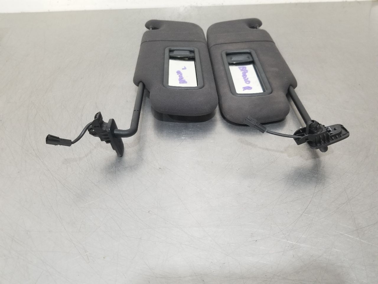 22 2022 MASERATI LEVANTE SUN VISOR SET BLACK SUEDE