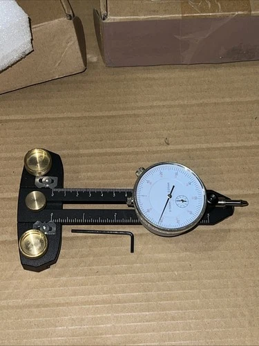 Table Saw Alignment Gauge With Dial Indicator - Align Saw Blade & Fence!