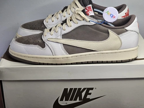 Travis Scott Reverse Mokka-Jordan 1 niedrige GRÖSSE 11,5 M og alle
