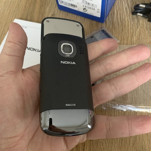 Nokia C2-02 - czarna - Zdjęcie 4 z 6