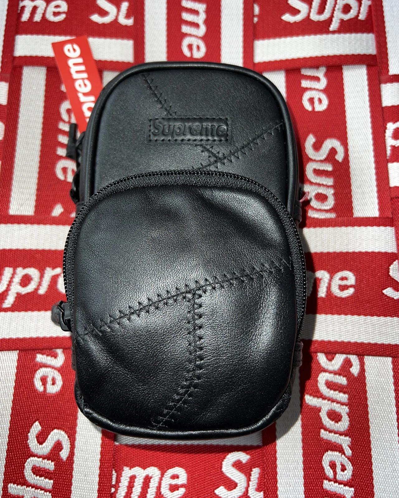 Sac bandoulière en cuir patchwork Supreme noir ! FW19 !! Neuf avec étiquettes ! 100 % authentique ! Rare !