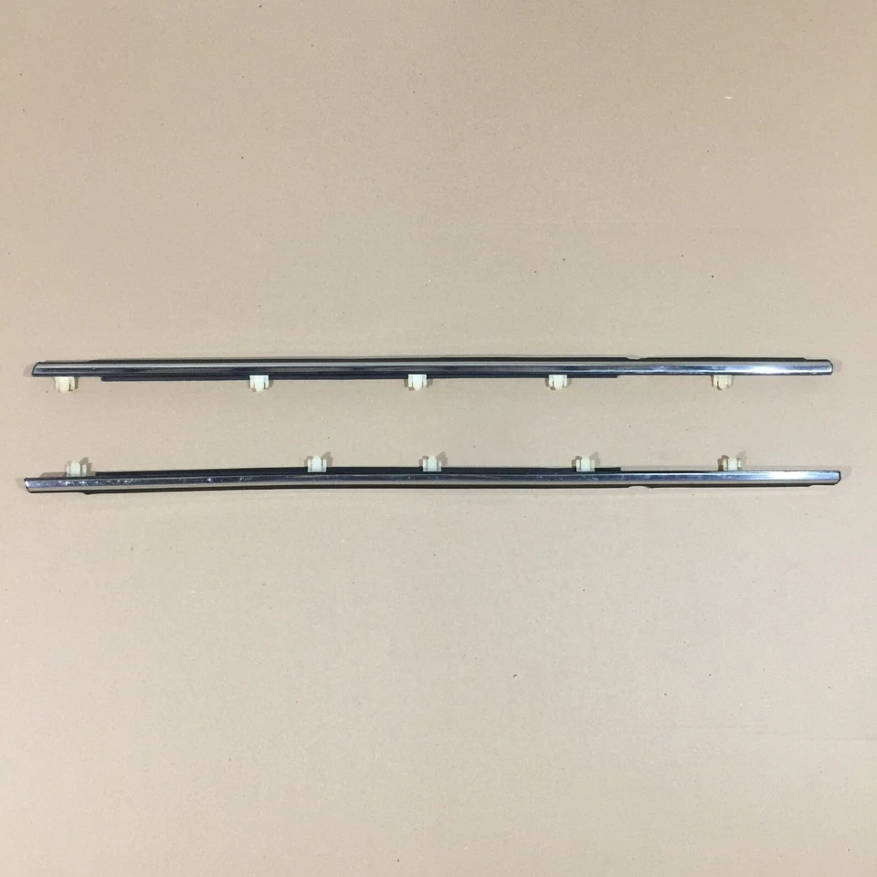 模塑后门皮带右手 LH 丰田 Corona AT170 CT170 ET176 ST170 NOS — 第 2/4 张图片