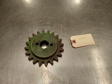 Used John Deere 8300 grain drill spur gear 20 tooth N161579