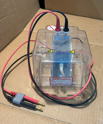SIGMA CHEMICAL Model CZ37 ,240-2  Vertical Mini Gel Electrophoresis Unit System