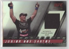 2010 Topps UFC Knockout Fighter Gear Relics 96/188 Junior Dos Santos #FG-JDS 0b2