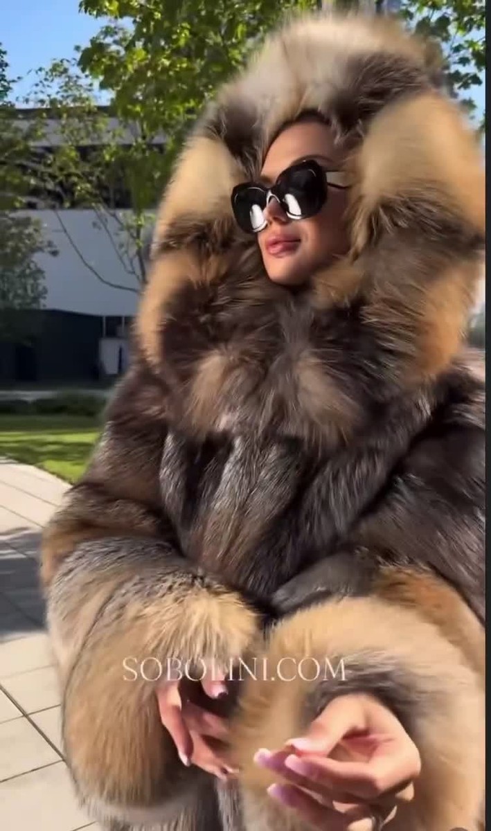 Hooded Cross Fox Fur Jacket | eBay